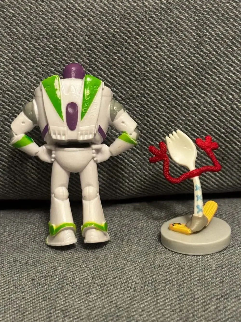 2PC Disney Pixar Toy Story Buzz Lightyear and Forky PVC Mini Figures Cake Topper
